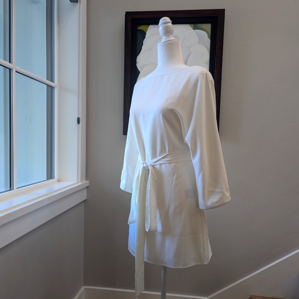 COPY - NBD White Mini dress, size small